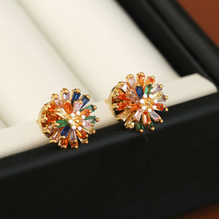 Earrings 18K Gold-Plated Fashion Rainbow Fireworks Stud Earrings – French Light Luxury Elegant Versatile Daisy Earrings